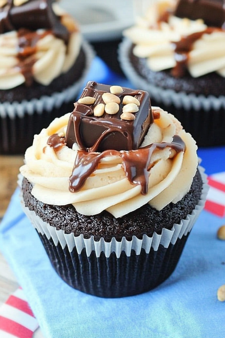 Snickers cupcakes